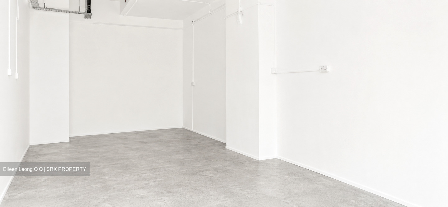 The Commerze@irving (D13), Shop House #571005211
